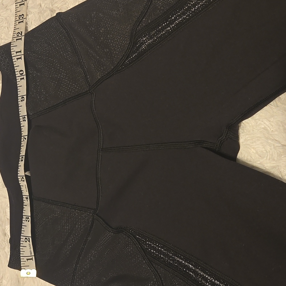 Lululemon Athletic Wunder Under Leggings Size 6 Color Black - Picture 7 of 10